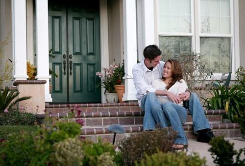 Answer these 5 Questions to Ease the Stress of Buying a Home