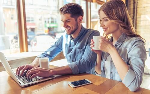 man-woman-laptop-coffee