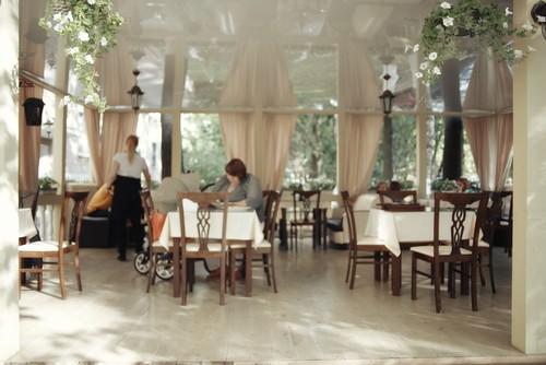 dining-out1.jpg