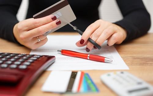 close-credit-card-account-cut-232.jpg