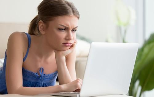 sad-frustrated-woman-computer.jpg